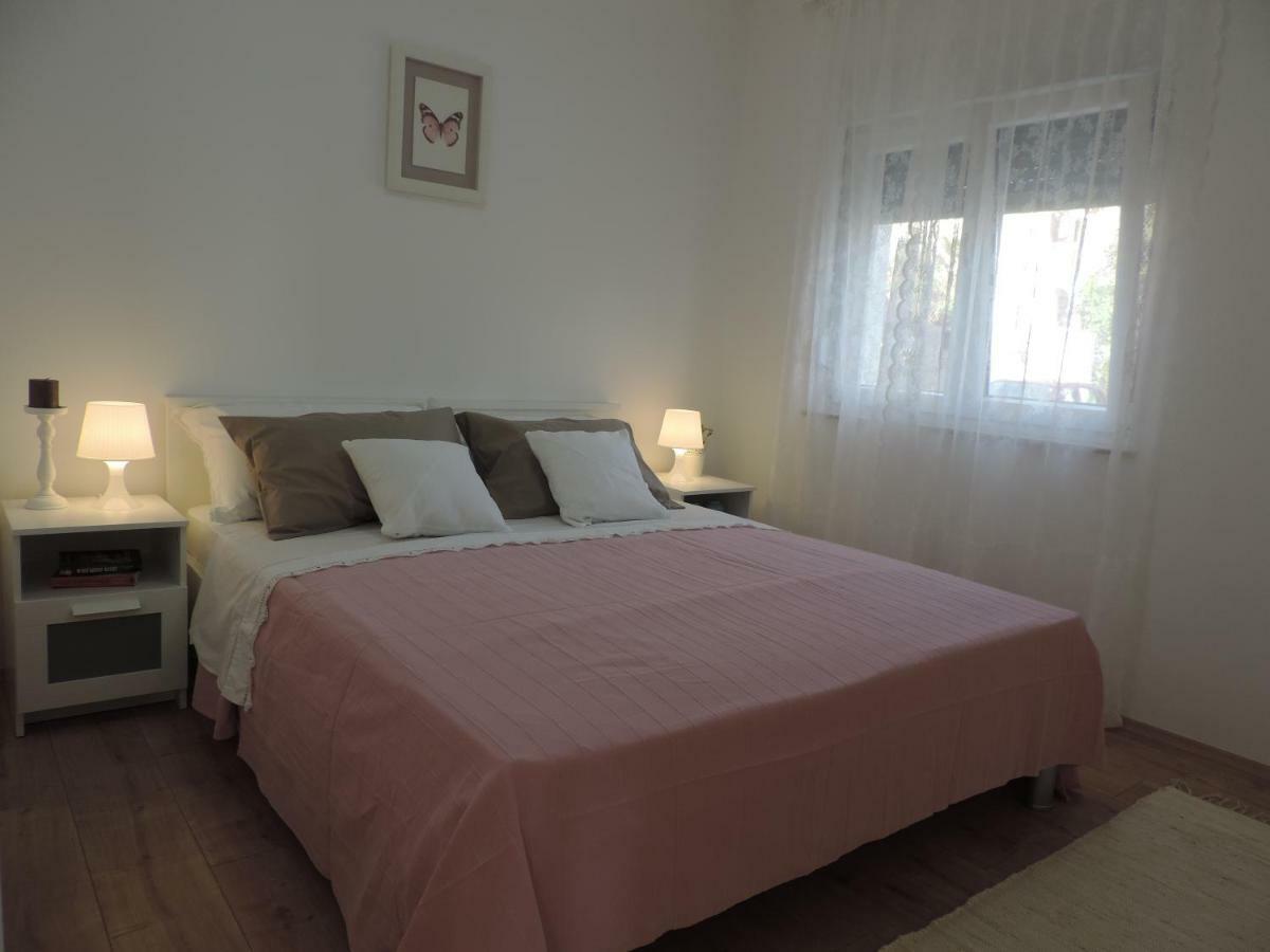 Apartman S Pogledom Ždrelac Екстериор снимка