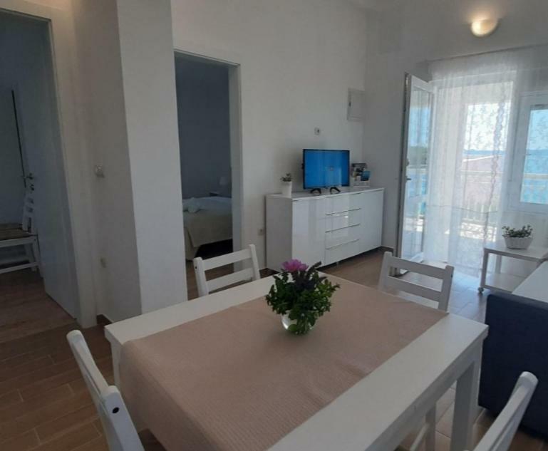 Apartman S Pogledom Ždrelac Екстериор снимка